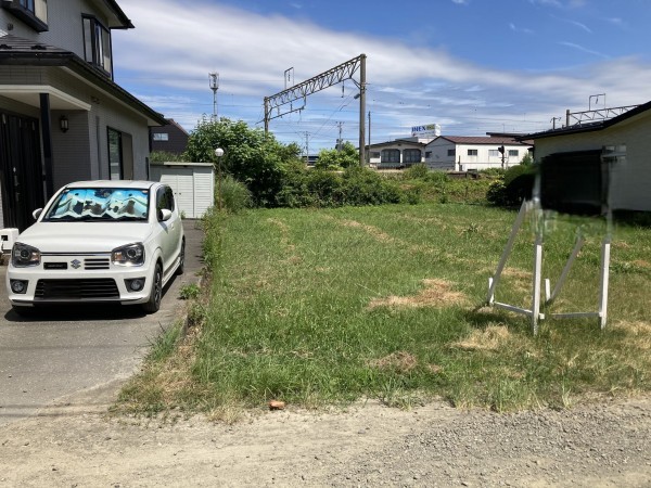 秋田市牛島西、土地の画像です