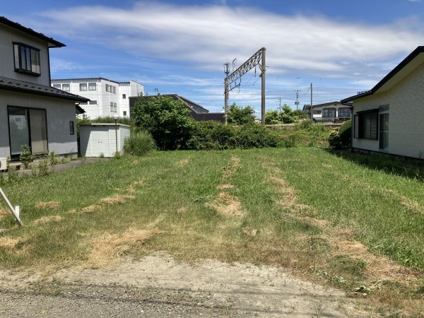 秋田市牛島西、土地の画像です