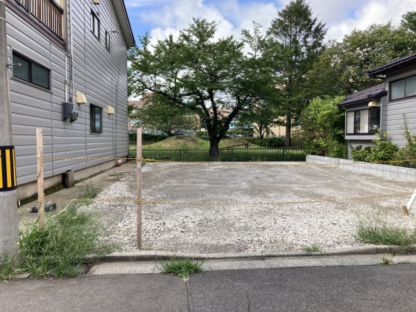秋田市中通、土地の画像です
