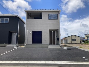 秋田市茨島、新築一戸建ての画像です