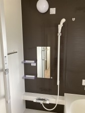 秋田市茨島、新築一戸建ての風呂画像です
