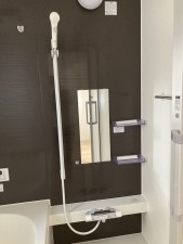 秋田市茨島、新築一戸建ての風呂画像です