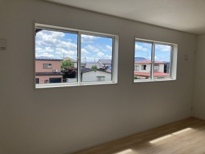 秋田市茨島、新築一戸建ての画像です
