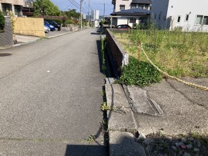 秋田市手形山中町、土地の画像です