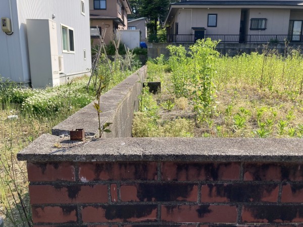 秋田市手形山中町、土地の画像です