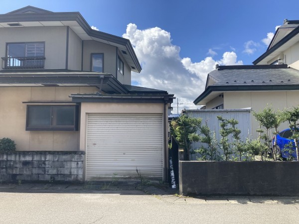 秋田市下北手松崎、中古一戸建ての画像です
