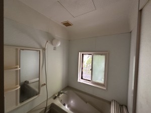秋田市東通観音前、中古一戸建ての風呂画像です