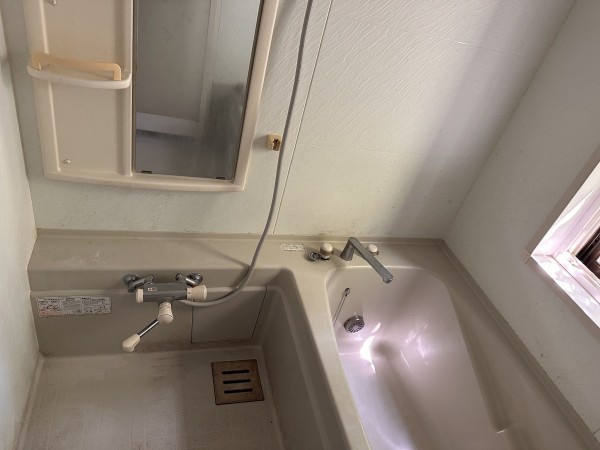秋田市東通観音前、中古一戸建ての風呂画像です