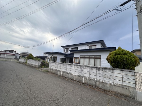 潟上市昭和大久保、中古一戸建ての画像です