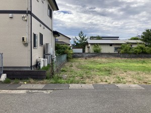 秋田市泉中央、土地の画像です