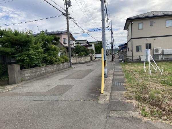 秋田市泉中央、土地の画像です