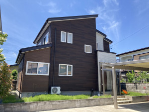 秋田市大住、中古一戸建ての外観画像です