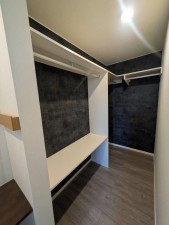 秋田市大住、中古一戸建ての収納画像です