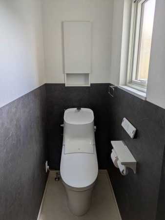 秋田市大住、中古一戸建てのトイレ画像です