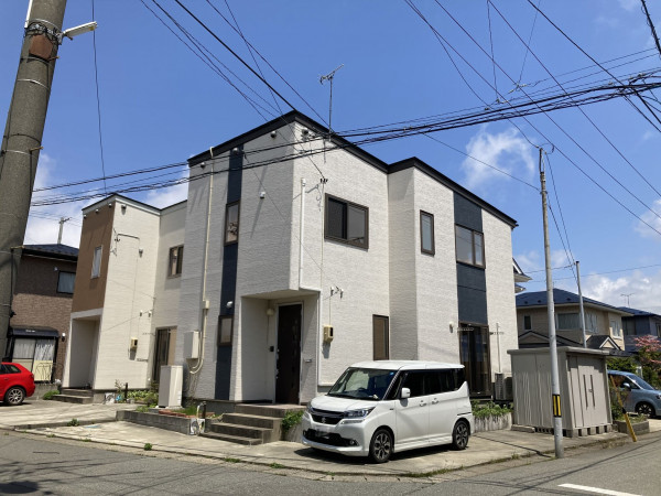 秋田市土崎港相染町、中古一戸建ての外観画像です