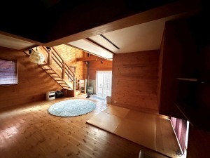 秋田市八橋本町、中古一戸建ての居間画像です