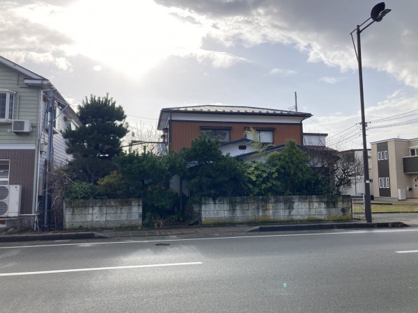 秋田市広面、中古一戸建ての外観画像です