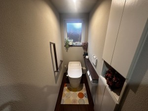由利本荘市中梵天、中古一戸建てのトイレ画像です