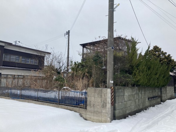 秋田市泉釜ノ町、土地の画像です