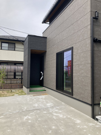 秋田市外旭川、新築一戸建ての外観画像です