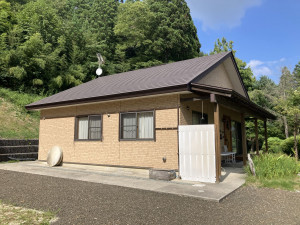 秋田市上新城道川、中古一戸建ての外観画像です
