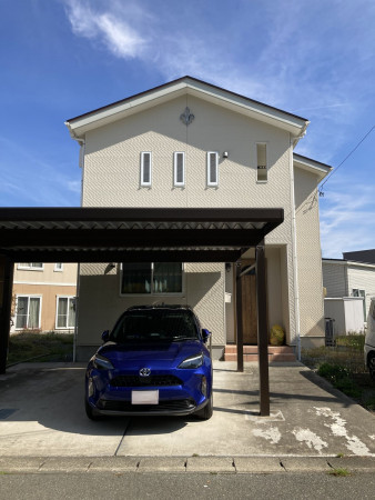 秋田市南ヶ丘、中古一戸建ての外観画像です