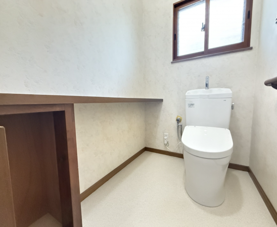 茂原市緑町、中古一戸建てのトイレ画像です