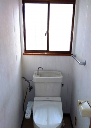 茂原市北塚、中古一戸建てのトイレ画像です