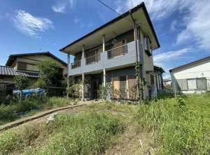 大網白里市北今泉、中古一戸建ての外観画像です