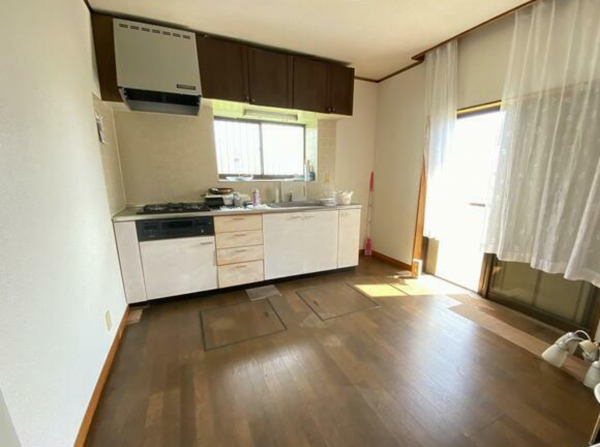 大網白里市北今泉、中古一戸建てのキッチン画像です