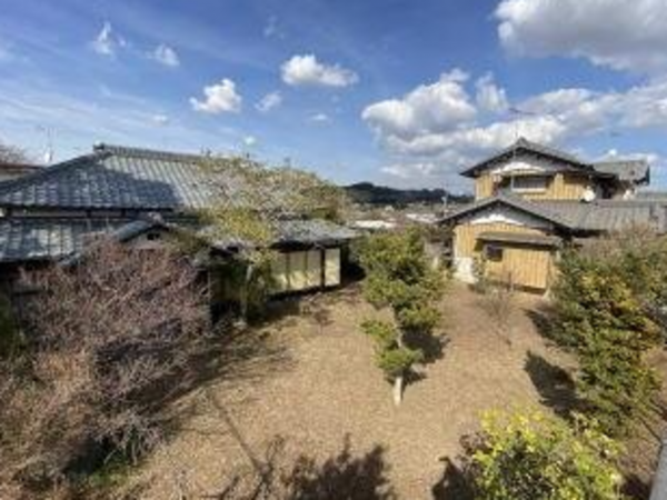 大網白里市大竹、中古一戸建ての画像です