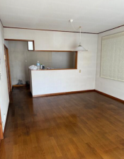 茂原市谷本、中古一戸建ての居間画像です