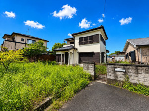 大網白里市南横川、中古一戸建ての外観画像です