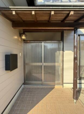 茂原市上林、中古一戸建ての玄関画像です