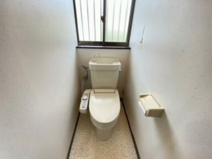 茂原市千町、中古一戸建てのトイレ画像です