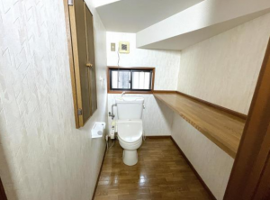 茂原市七渡、中古一戸建てのトイレ画像です