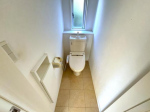 茂原市東郷、中古一戸建てのトイレ画像です