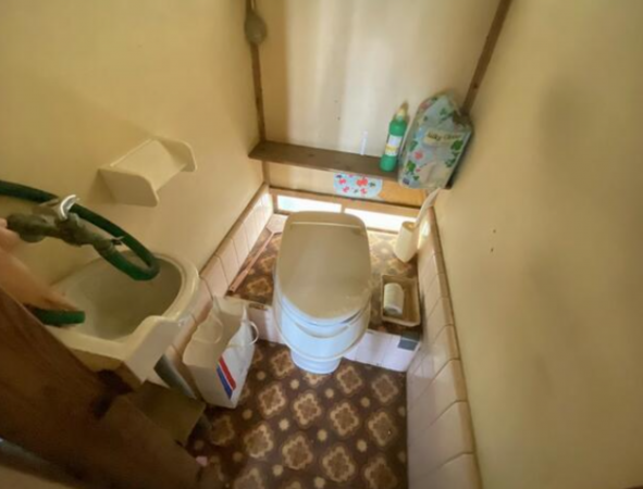 茂原市東郷、中古一戸建てのトイレ画像です