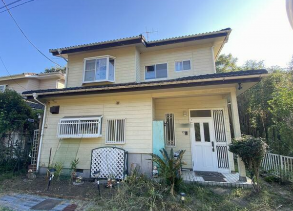 茂原市粟生野、中古一戸建ての外観画像です