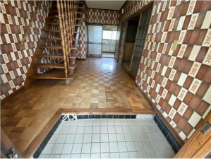 茂原市下永吉、中古一戸建ての玄関画像です
