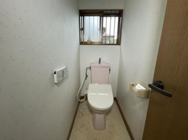 茂原市下太田、中古一戸建てのトイレ画像です