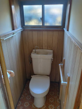茂原市高師、中古一戸建てのトイレ画像です