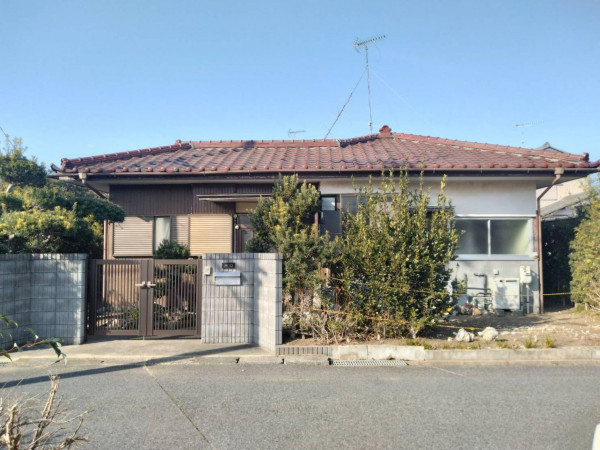 茂原市高師、中古一戸建ての外観画像です