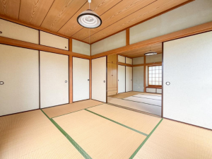 茂原市緑ケ丘、中古一戸建ての内装画像です