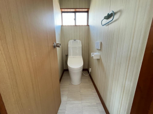 茂原市東郷、中古一戸建てのトイレ画像です