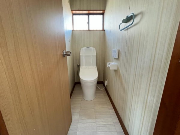 茂原市東郷、中古一戸建てのトイレ画像です