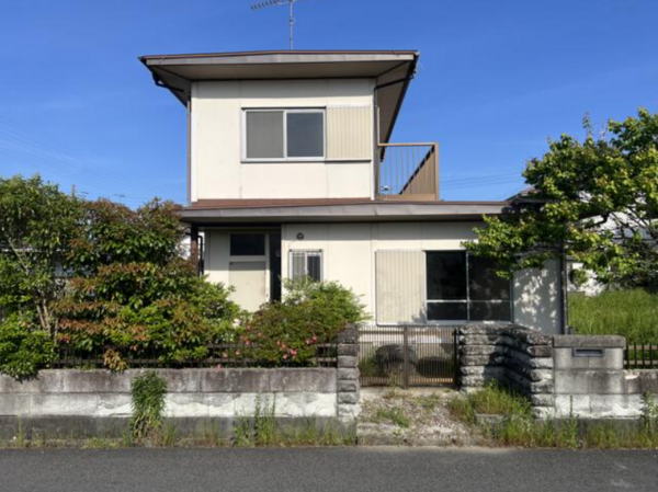 茂原市緑町、中古一戸建ての外観画像です