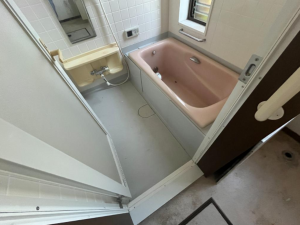 茂原市七渡、中古一戸建ての風呂画像です