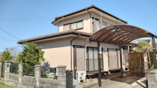 茂原市本納、中古一戸建ての外観画像です