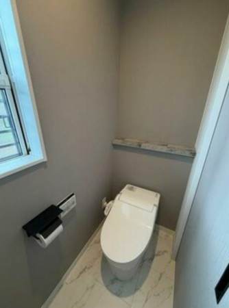 茂原市東郷、中古一戸建てのトイレ画像です
